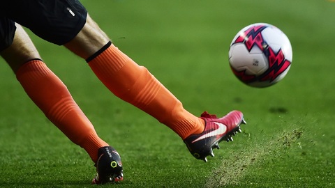 Marocký fotbalový rozhodčí dostal doživotní zákaz činnosti za to, že v prvoligovém utkání nařídil hned čtyři velmi sporné penalty.