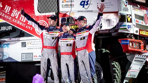 Slavný Dakar odstartoval. Letos s řadou změn, přesto pro fanoušky závodů off-road vozidel a motocyklů slibuje skvělou podívanou.