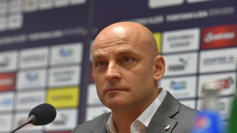 Nový trenér Plzně Adrián Guľa má po úvodních třech utkáních zimní přípravy radost, že fotbalisté Viktorie přijali jeho náročný způsob hry.