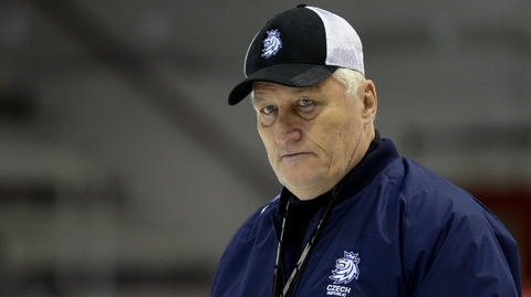 Reprezentační trenér Miloš Říha.