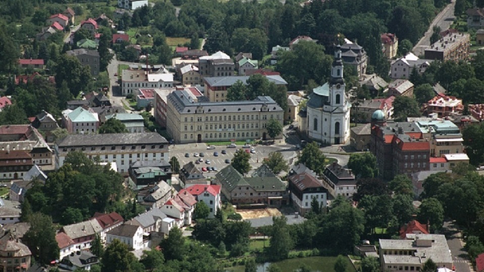 Náměstí v Novém Boru.