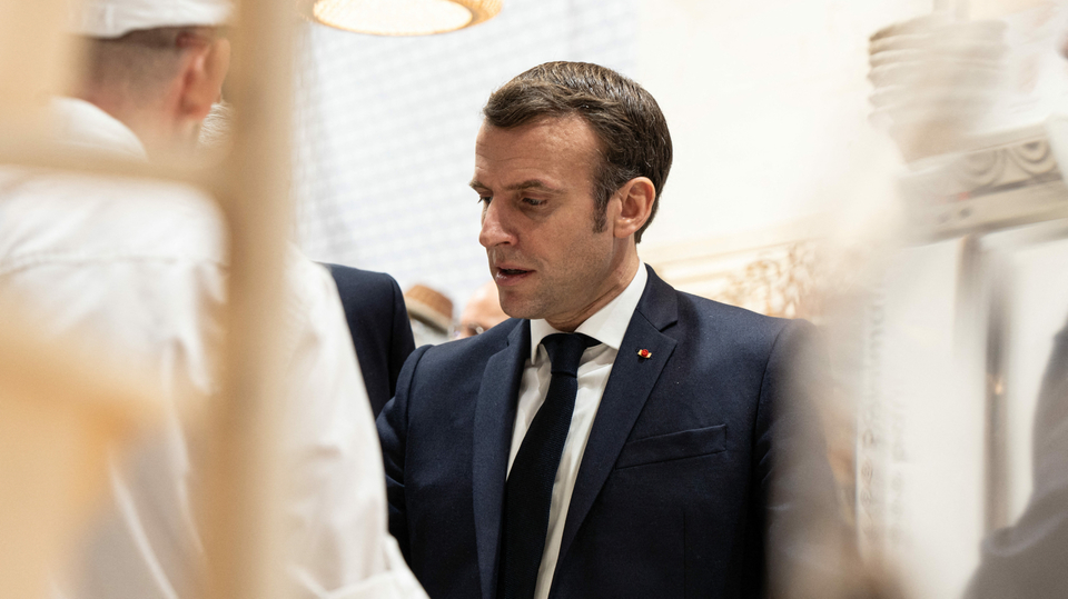Emmanuel Macron na veletrhu v Paříži.