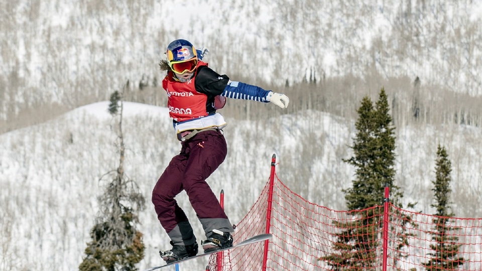 Snowboardcrossařka Samková vyhrála závod Evropského poháru.