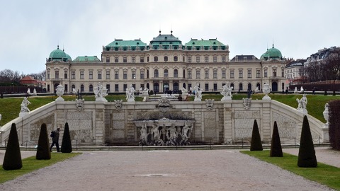 Vídeňský zámek Schönbrunn.