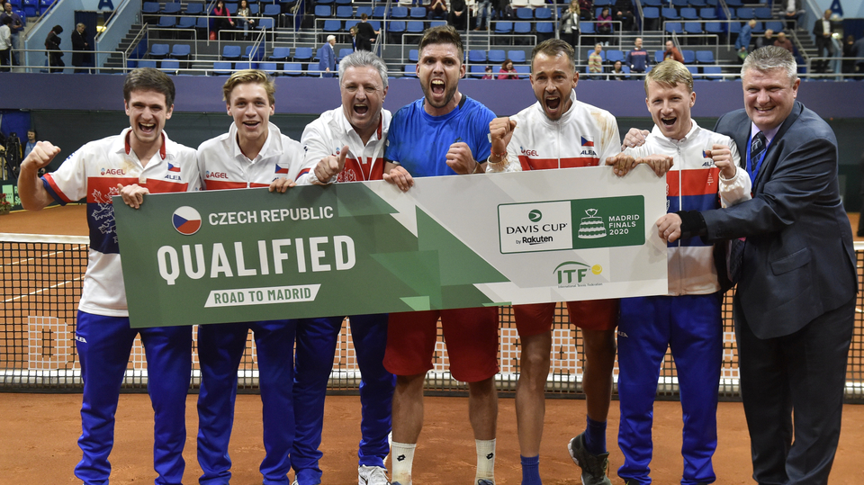Čeští tenisté znají své soupeře v Davis Cupu.
