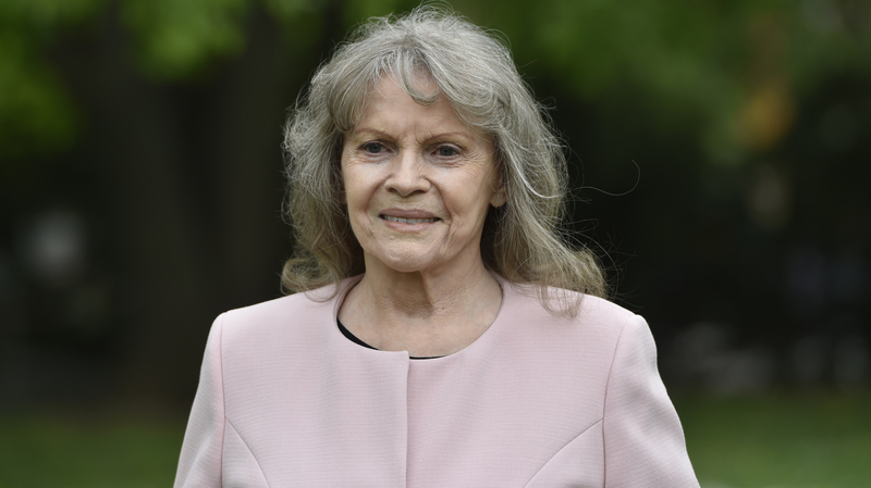 Zemřela Eva Pilarová, zpěvačce bylo 80 let.