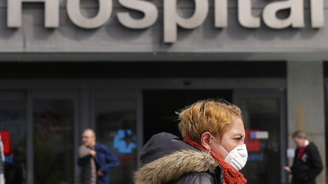 Ve Španělsku se za den nakazilo dalších 1500 lidí.