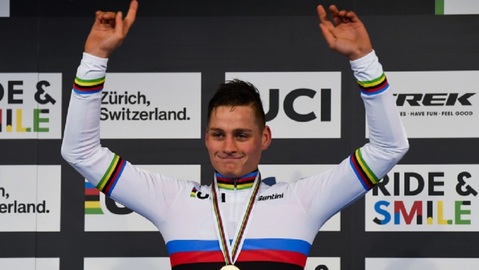 Nizozemská cyklistická hvězda Mathieu van der Poel.