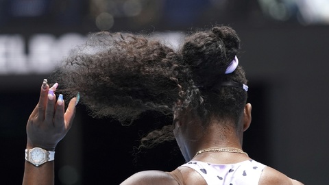 Williamsová si naordinovala izolaci, Strýcová běhá.