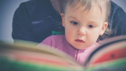 Knihy pro děti zdravotníků. Nakladatelství je dává zdarma.