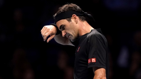 Federer věnoval na boj s koronavirem milion franků.