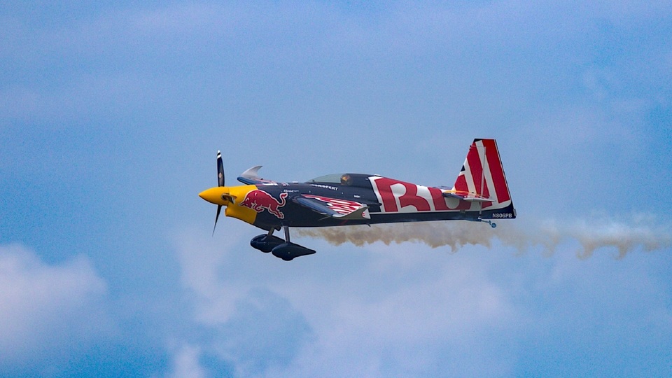Šonka se připojil k akci dobrovolných pilotů.