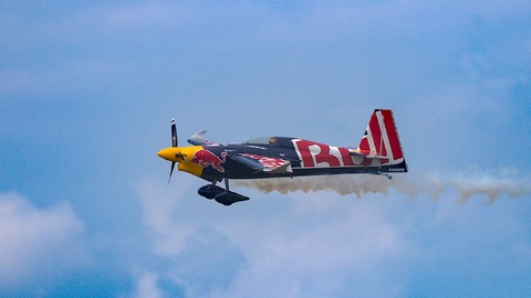 Šonka se připojil k akci dobrovolných pilotů.