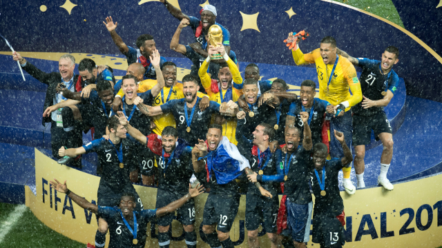 Francie po finále.