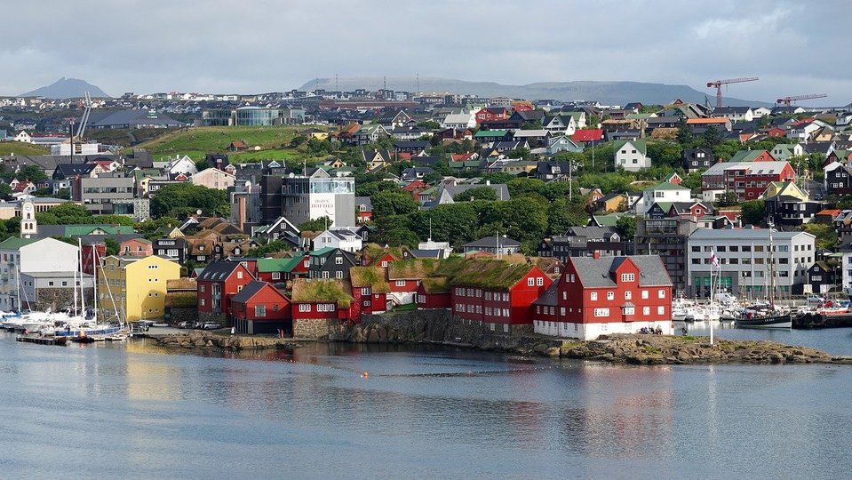 Hlavní město Faerských ostrovů Tórshavn.