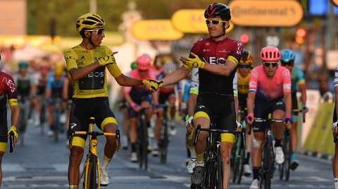 Egan Bernal (vlevo) s kolegou Geraintem Thomasem.