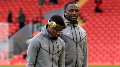 Serge Aurier (vlevo) a Moussa Sissoko na archivním fotu.