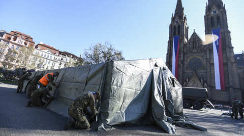 Testovací místo na Náměstí Míru. 