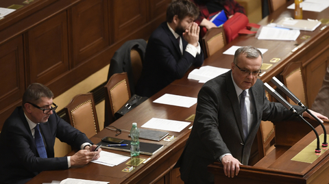 Andrej Babiš (vlevo) a Miroslav Kalousek v Poslanecké sněmovně.