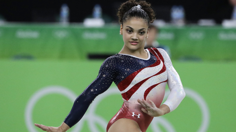 Lauren Hernandezová.