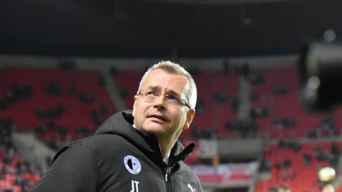 Generální ředitel fotbalové Sparty František Čupr se ohradil proti výrokům slávistického šéfa Jaroslava Tvrdíka (na snímku).