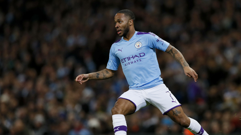 Fotbalista Manchesteru City Raheem Sterling.