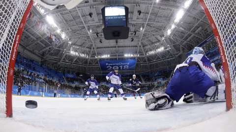 Brankář Laco se k hokeji nevrátí.