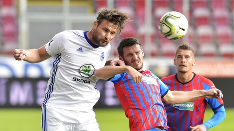 Plzeň rozdrtila Boleslav, Čermák trefil hattrick.