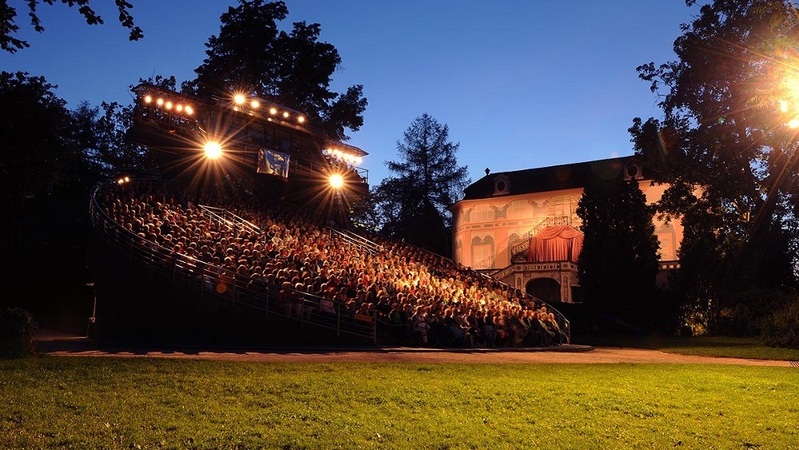 Krumlovské otáčivé hlediště.