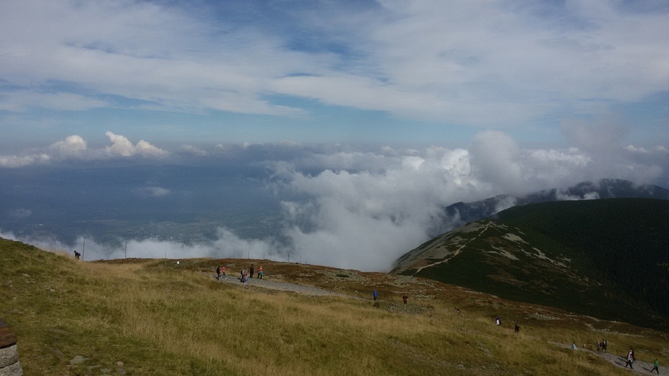 Oprava cesty z Růžové hory na Sněžku omezí turistům průchod.