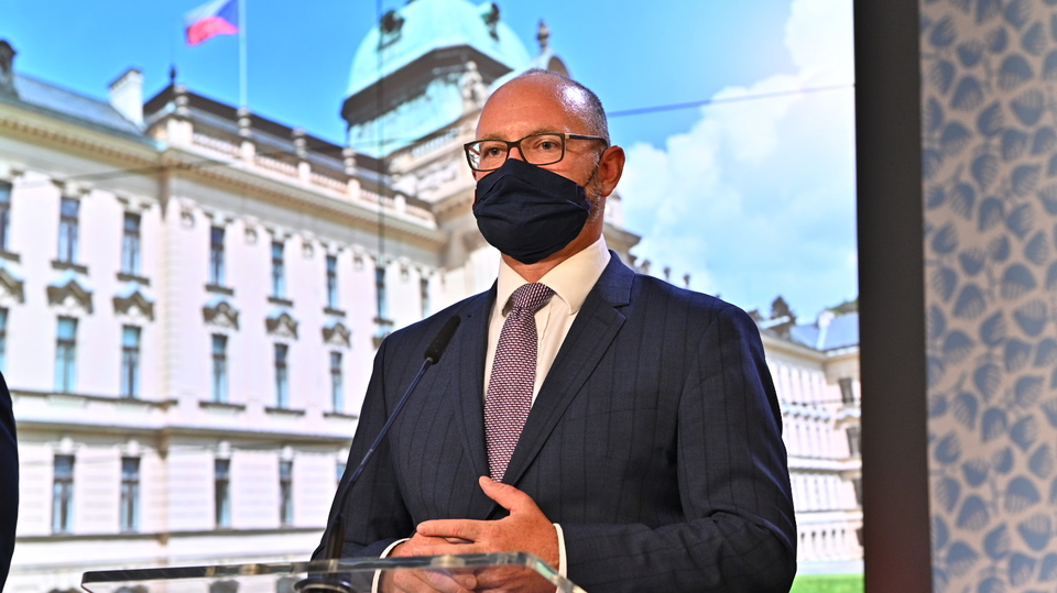 Ministr školství Robert Plaga.