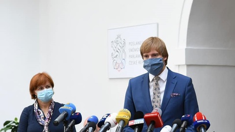 Babiš s Vojtěchem ve vládě dál počítá.