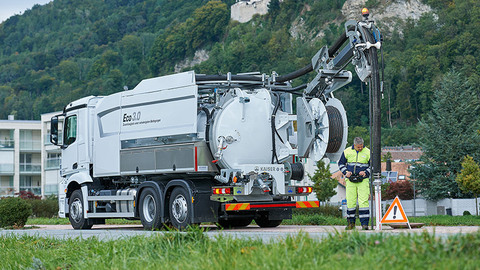 Vůz na čistění kanalizací Kaiser Eco v akci (ilustrační foto).