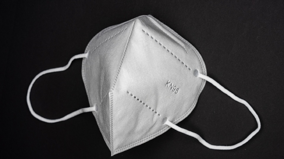 Koronavirus vznikl v Číně? Možná ne, zpochybnil šéf čínské diplomacie.