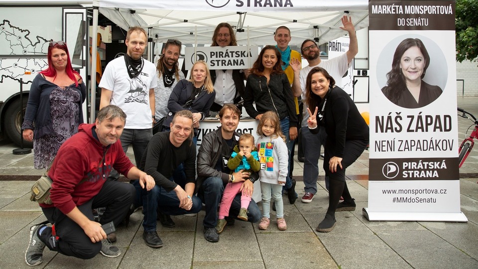 Představitelé Pirátské strany.