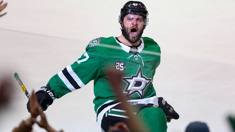 Radost Alexandera Radulova z vítězného gólu.