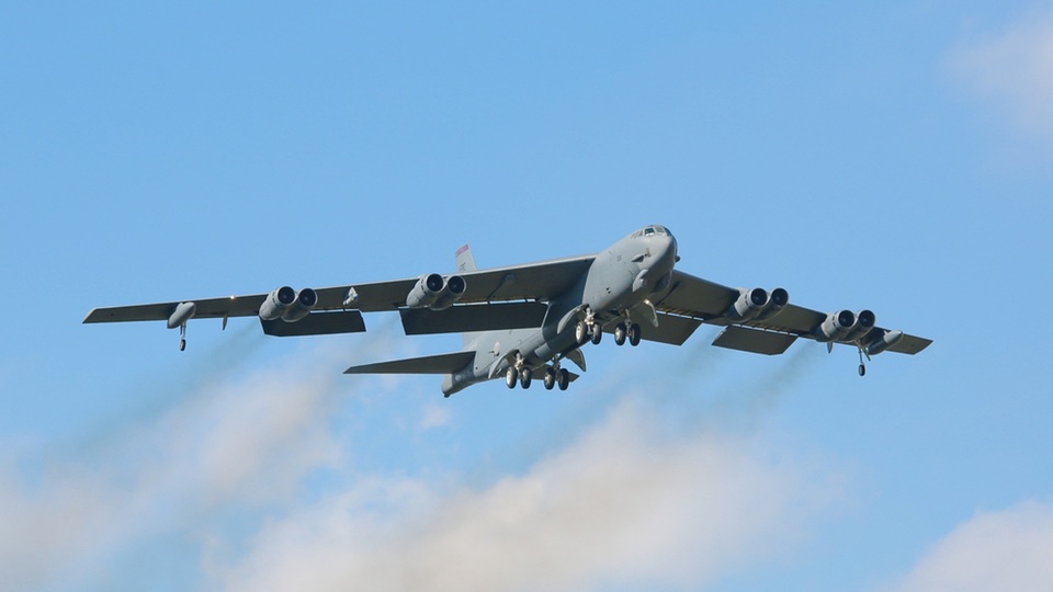 Na Dnech NATO se představí bombardér B-52, poletí i nad Prahou.
