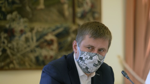 Česko je rizikovou zemí, připouští ministr zahraničí.