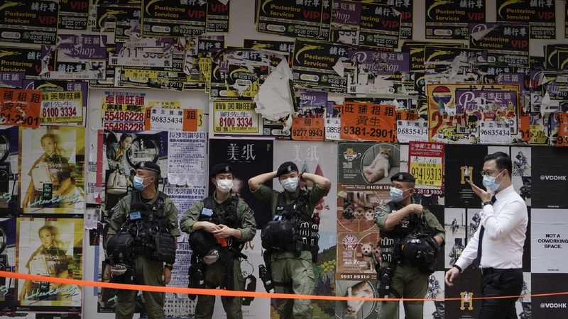 Policie v Hongkongu zatýkala, nespokojenci skandovali prodemokratická hesla.