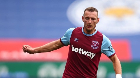 Vladimír Coufal v dresu West Hamu.