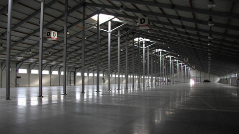 Prázdné haly PVA EXPO Letňany.