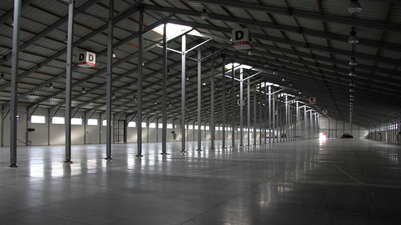 Prázdné haly PVA EXPO Letňany.