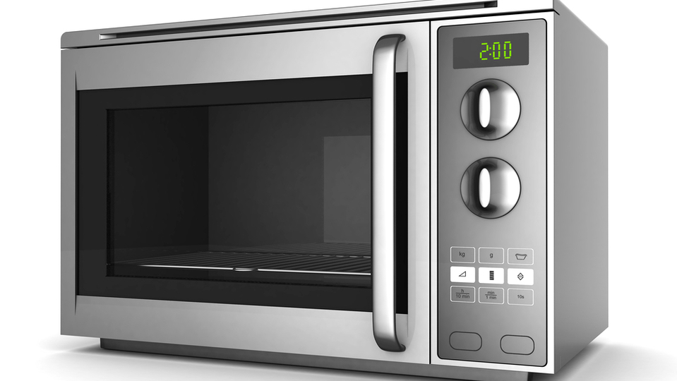 Mikrovlnná trouba se využívá už od 70. let