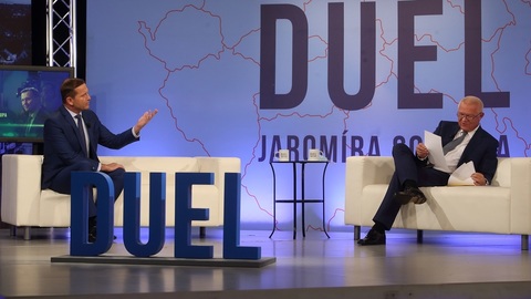 Moderátor pořadu Jaromír Soukup a místopředseda hnutí ANO Jaroslav Faltýnek.