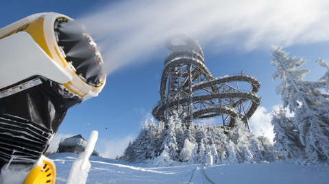 Stezka v oblacích na Orlickoústecku.