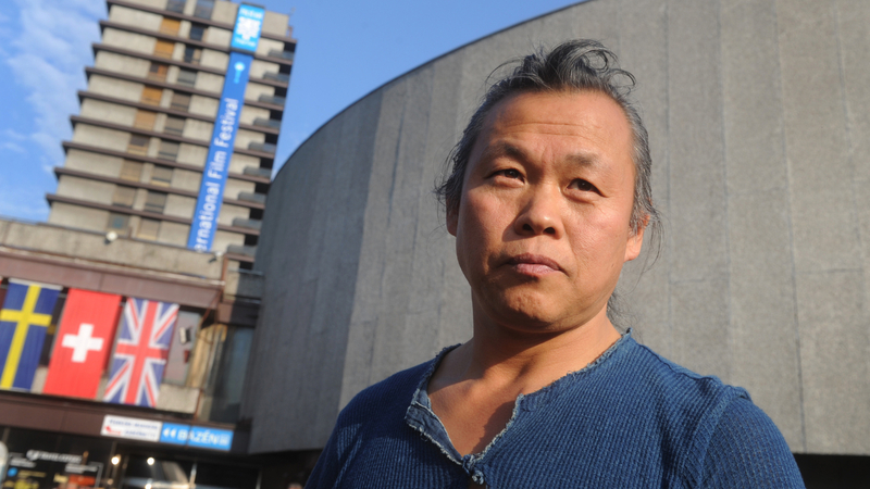 Jihokorejský režisér Kim Ki-duk při návštěvě Karlových Varů.