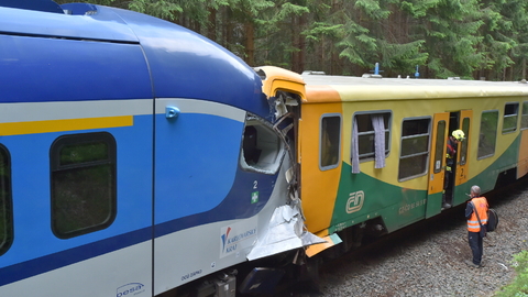 Srážka vlaků u Perninku na Karlovarsku. 