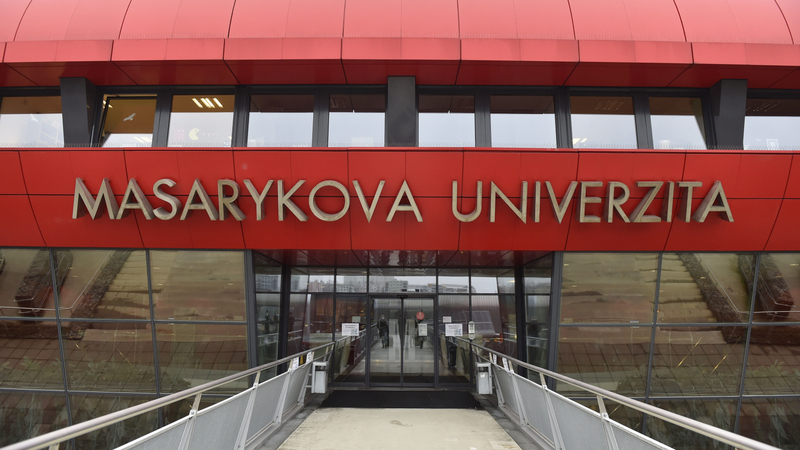 Masarykova univerzita v Brně.