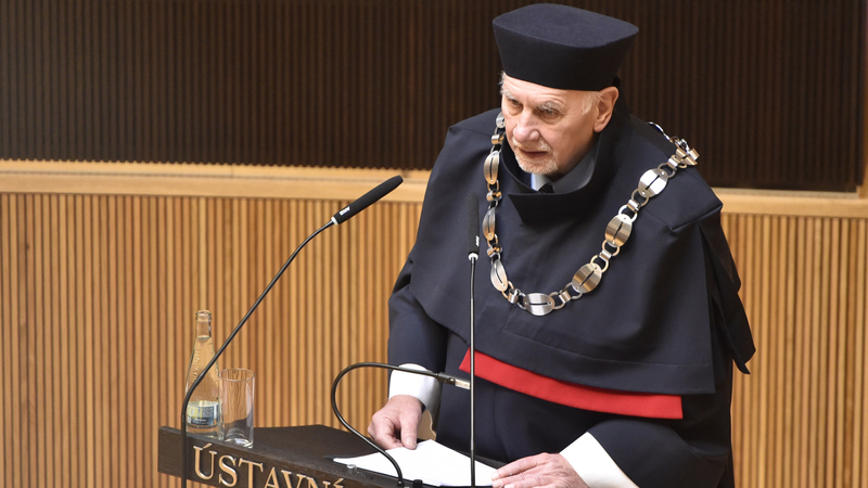 Předseda Ústavního soudu Pavel Rychetský.