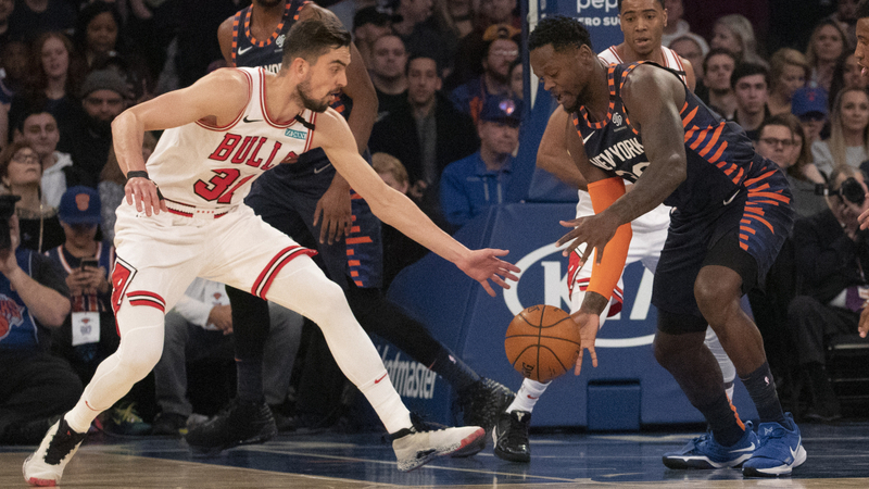 Basketbalista Tomáš Satoranský ve službách slavného Chicaga Bulls.